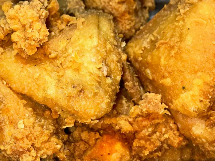 Mz Inez Jerk Hut Picture 10