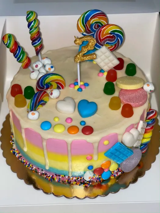 Ems Cakes N Treats L.L.C. Picture 8