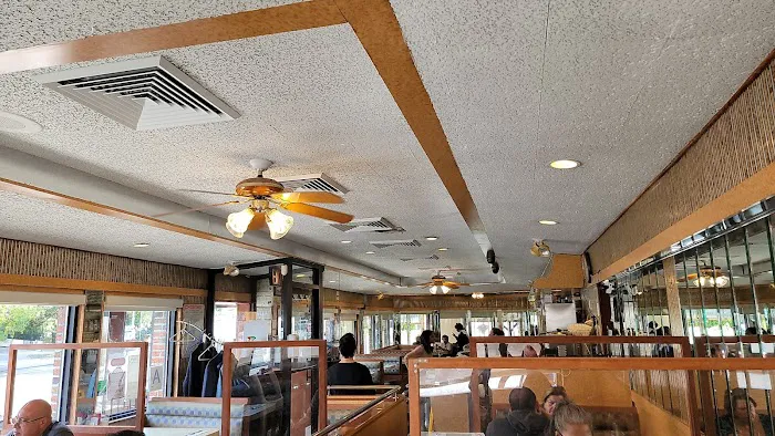 Tremont Diner Picture 3