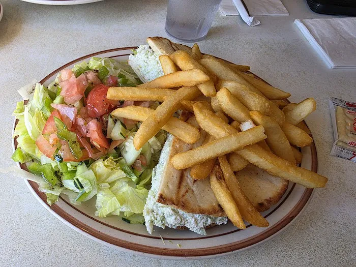 Tremont Diner Picture 7