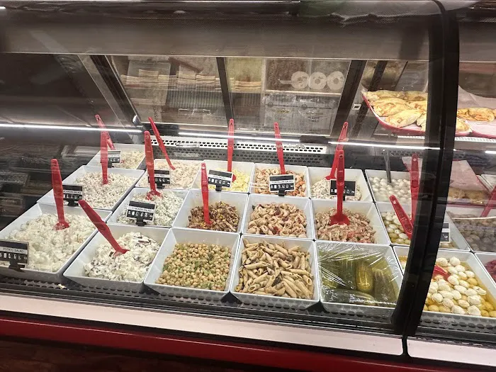 Vito's Gourmet Deli Picture 7
