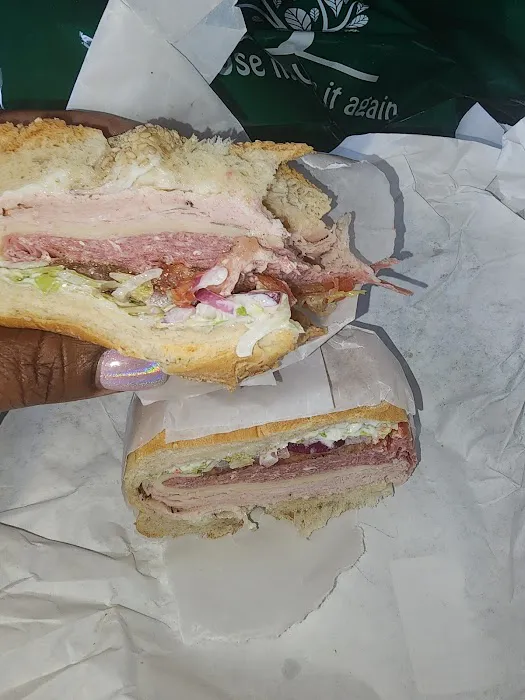 Pruzzo's Supermarket & Deli Picture 4