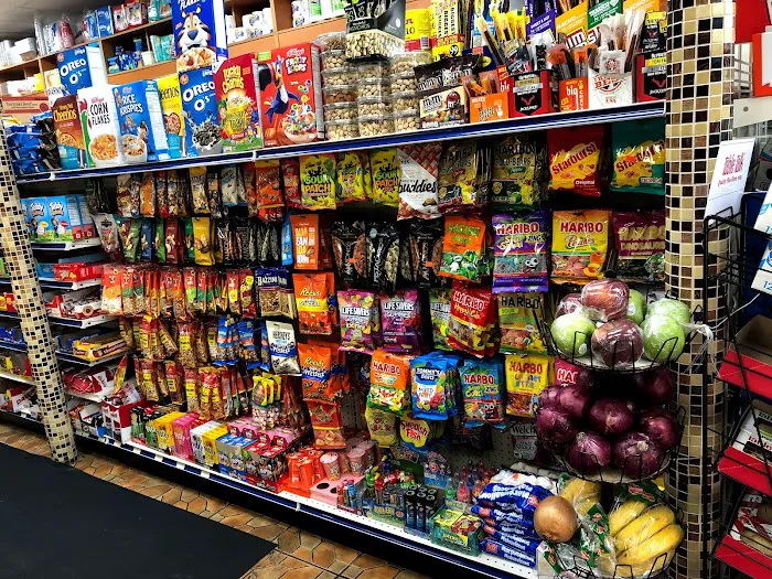 Middletown Deli Grocery Picture 2