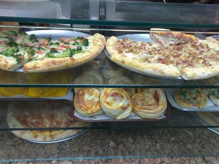 Crosby Pizza Stop Picture 4