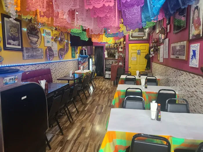 Taqueria Guerrero Picture 10