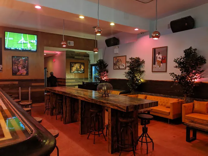 Gasolina Bar & Lounge Picture 8