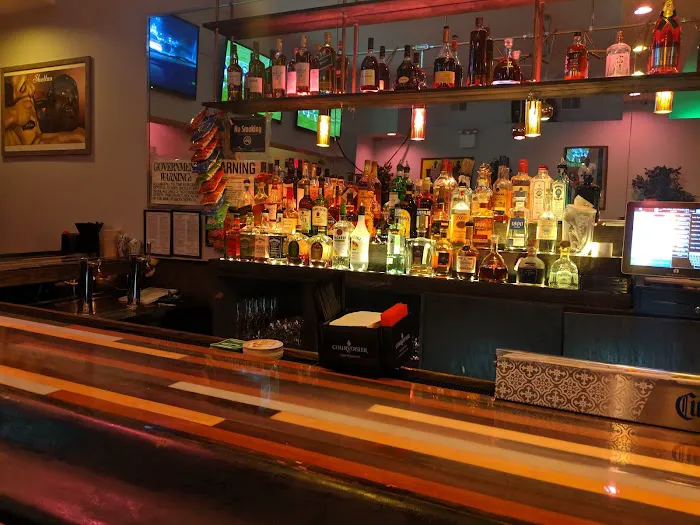 Gasolina Bar & Lounge Picture 6
