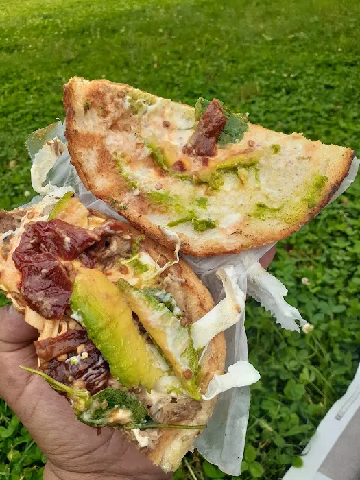 Mexicana Deli Grocery Picture 6