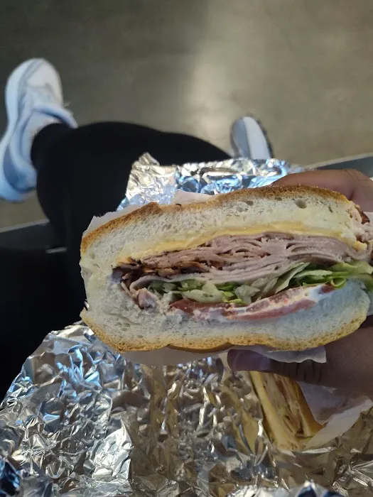Moses Bagels & More Picture 1