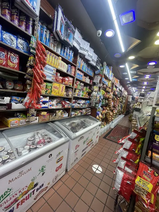 K&M Deli Picture 2