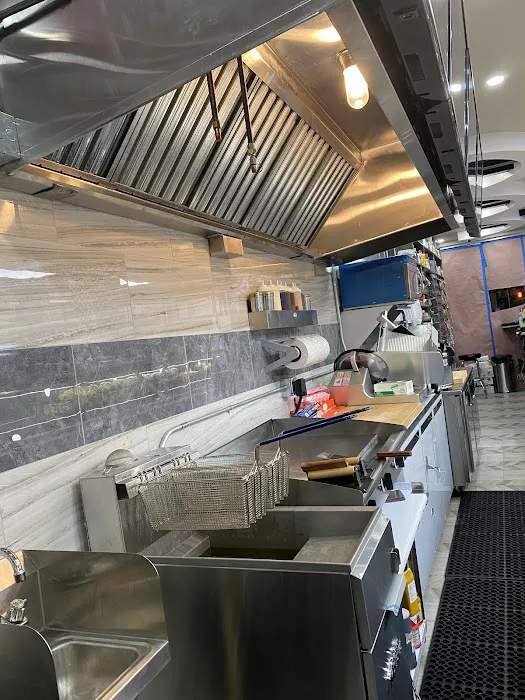 Williamsbridge Rd Gourmet Deli Corp Picture 3