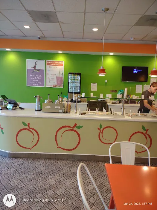Peachwave Frozen Yogurt Picture 8