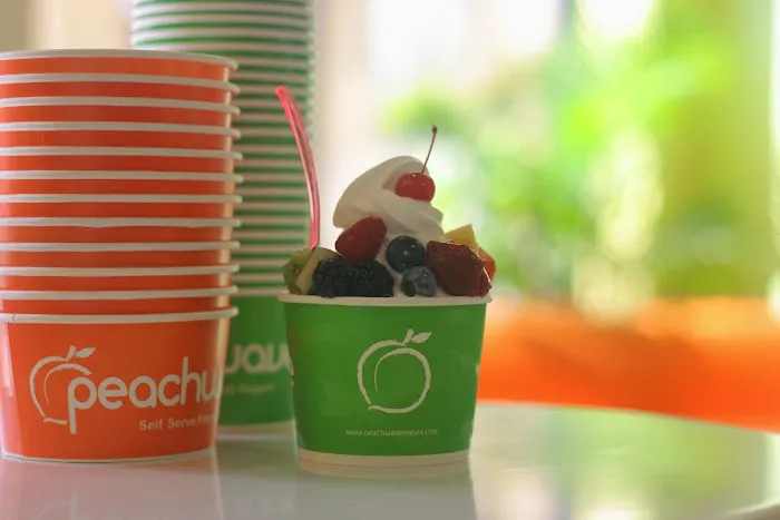 Peachwave Frozen Yogurt Picture 2