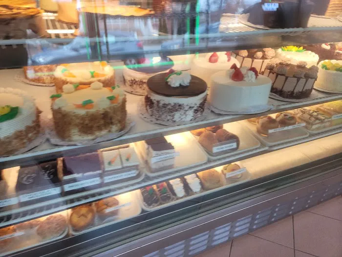 Sal & Dom's Pastry Shop Picture 4