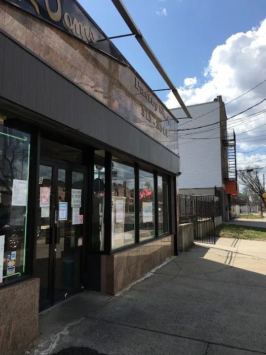 Sal & Dom's Pastry Shop Picture 2