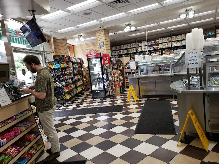 Monte Grab & Go Market Picture 3