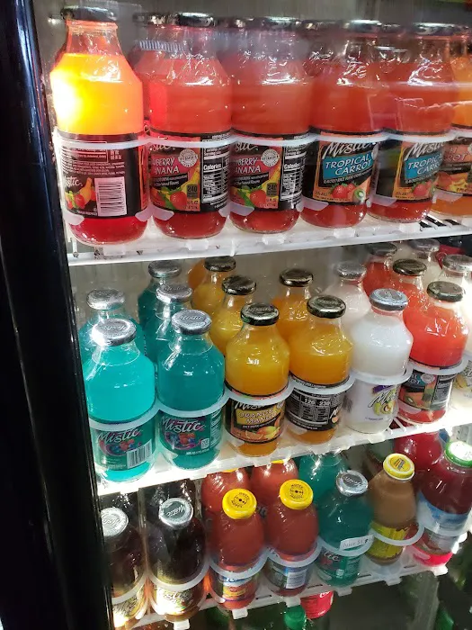 M & M Deli Plus Picture 6