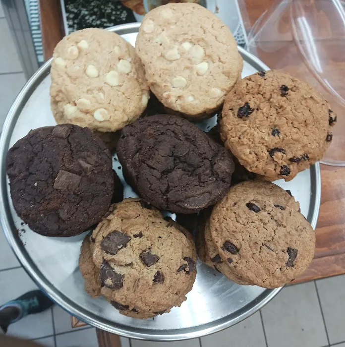Taste & Flavor Bakery Cafe Picture 4