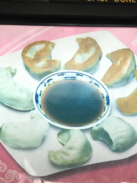 New Hong Kong Restaurant II Picture 3