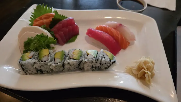 Kumo Sushi Picture 1