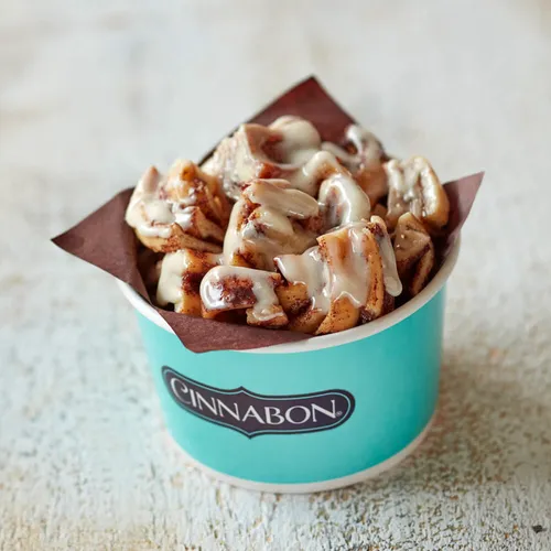 Cinnabon Picture 7