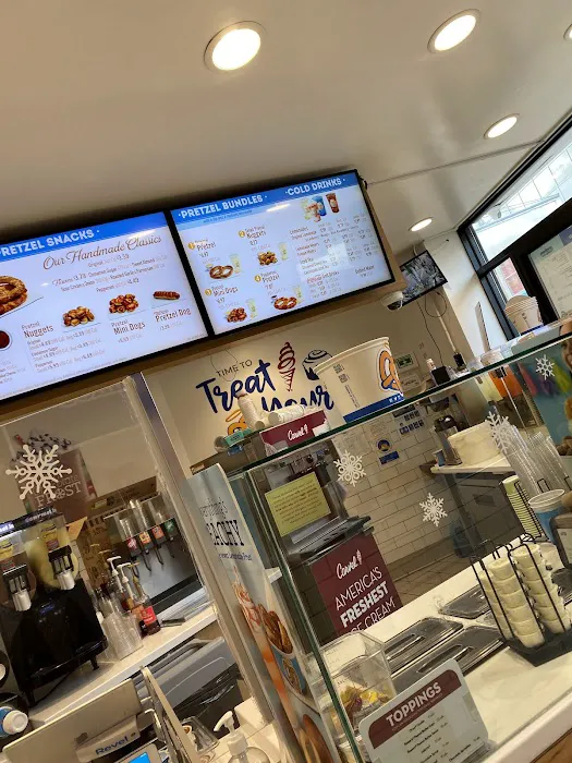 Auntie Anne's Picture 4