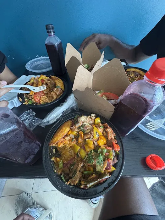 Káyọ̀dé Restaurant Mirage Picture 2