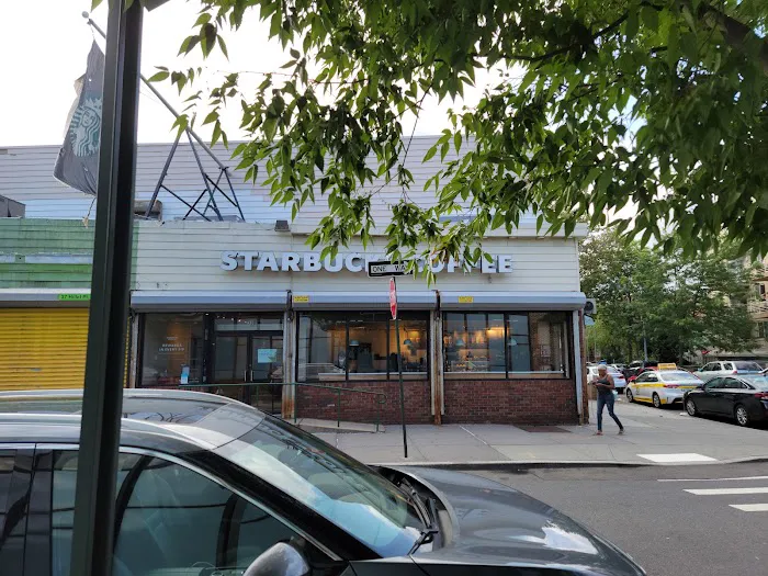 Starbucks Picture 1