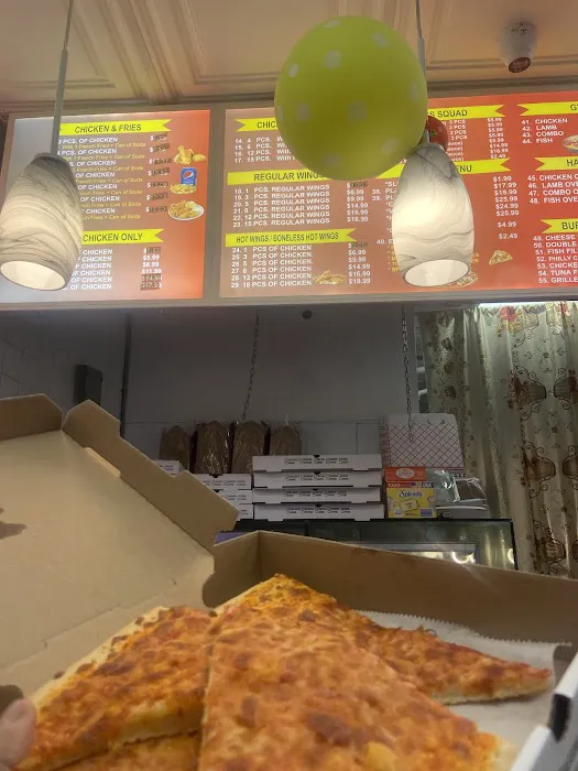 Empire Fried Chicken & Pizza Picture 7