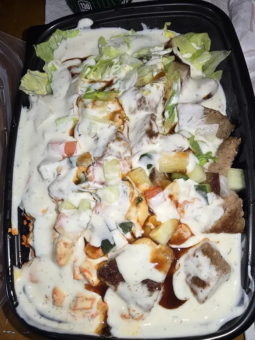 Shah’s Halal Food Picture 3