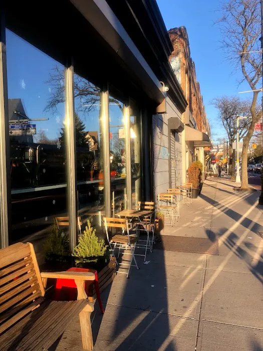 LARK Cafe Picture 1