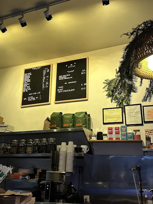 LARK Cafe Picture 6