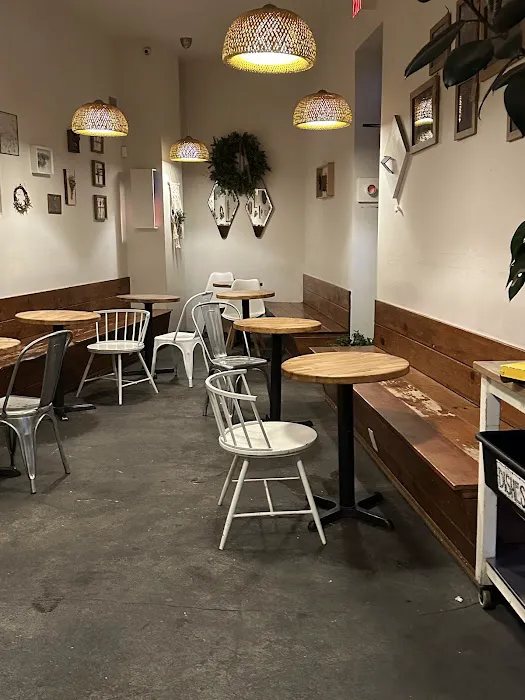 LARK Cafe Picture 3