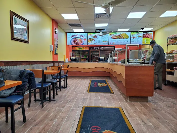 Golden Krust Caribbean Restaurant Picture 9