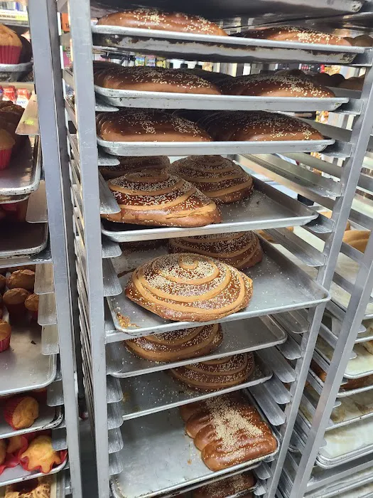 MJP Deli & Grocery Bakery Picture 10