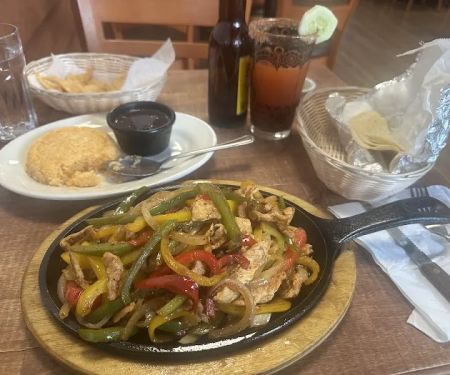 Tres Banderas Restaurant