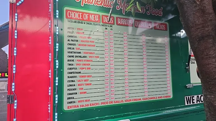 Tacos los cuñados Picture 2