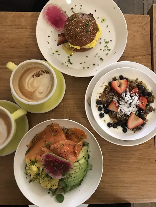 Cafe Madeline Picture 3