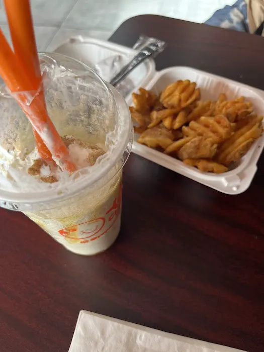 YOYO CHICKEN ( Flatbush Ave ) Picture 3