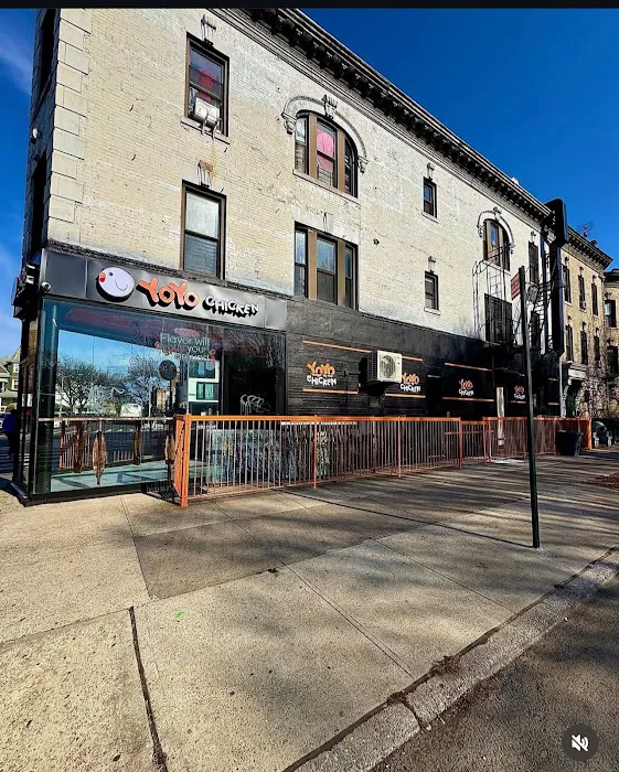 YOYO CHICKEN ( Flatbush Ave ) Picture 10