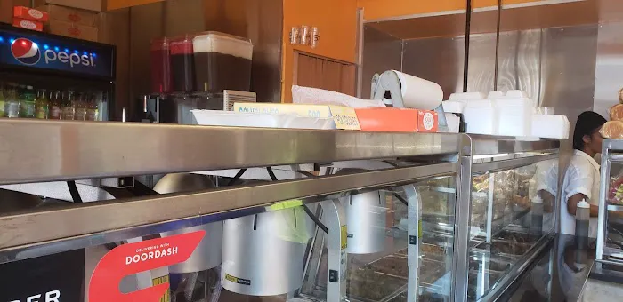 Roti R Us -Real Caribbean Food. Picture 4