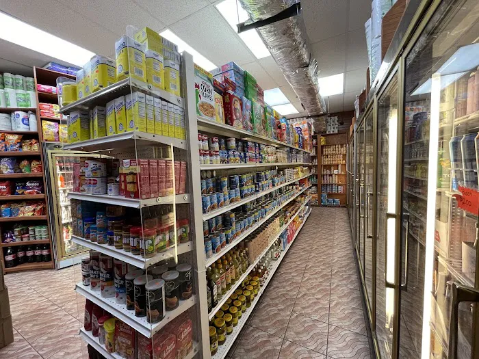 NewBlondie Gourmet deli Picture 4