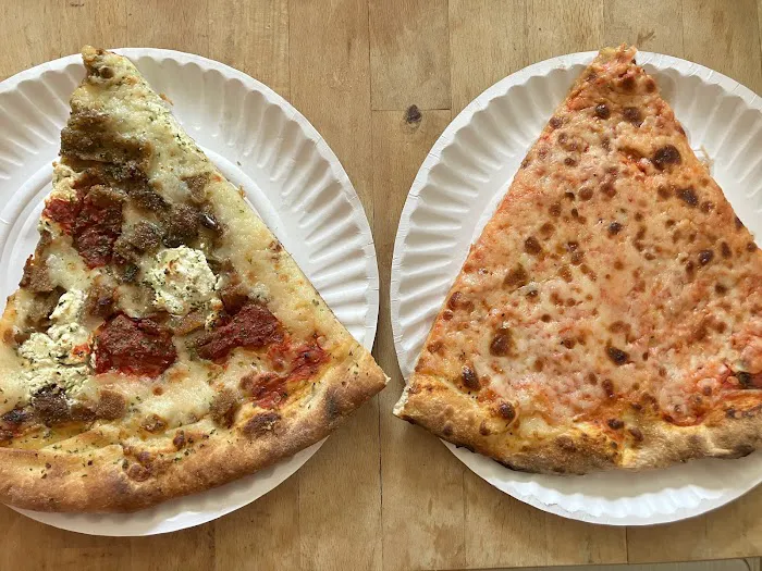 Uncle Frankie's Pizza Picture 7