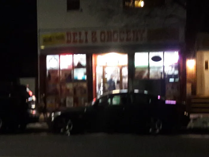 Neighborhood Deli & Grocery Inc Picture 6