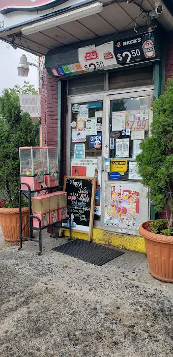 Chino's Corner Deli & Grill Picture 1