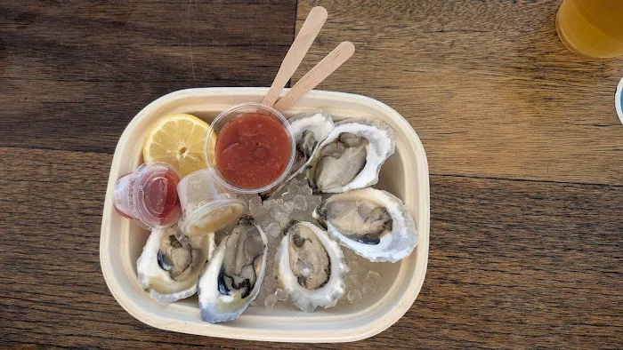Island Oyster Picture 3