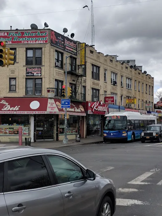 Golden Lion Deli Picture 6