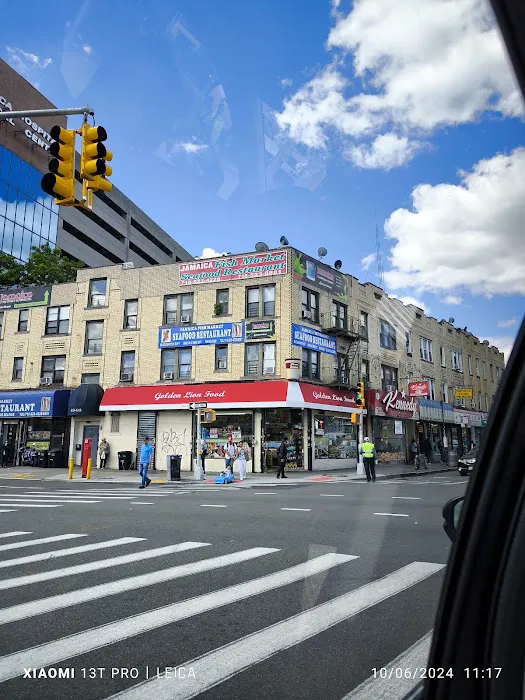 Golden Lion Deli Picture 7