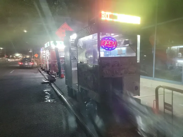 SARAH HALAL FOOD Picture 2