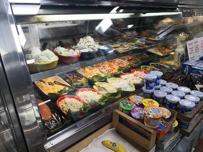 7 Bagels & Deli Picture 3